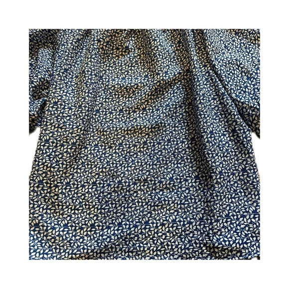 Royal Blue Medium Flowy Off the Shoulder Blouse​ - Picture 5 of 9